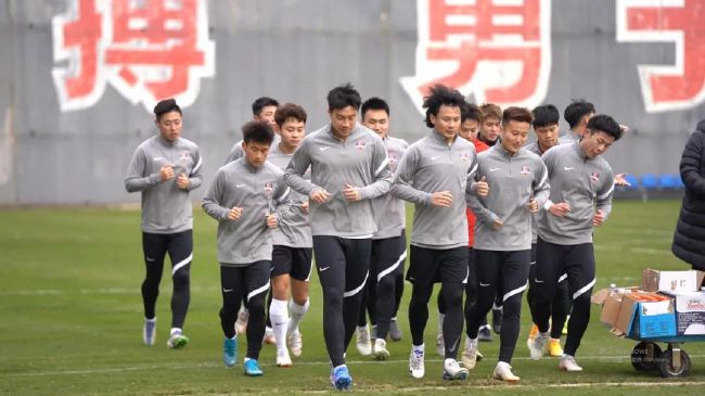 伊人网在线免费视频